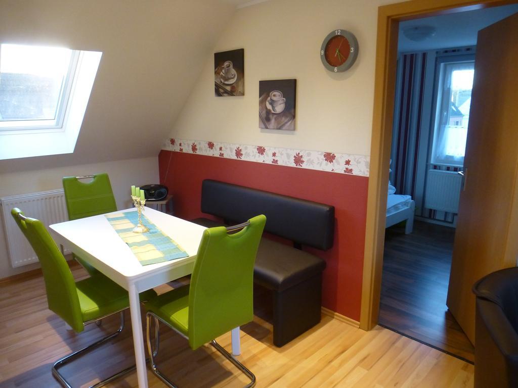 As Bi Uns To Huus Wilhelmshaven Exterior foto